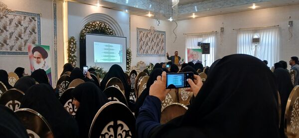 نشست توجیهی  مدیران مدارس شهرستان طرقبه شاندیز