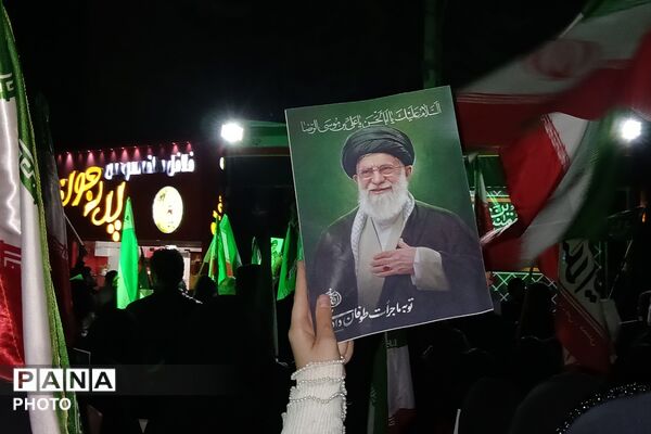 تجمعات مردمی در رودهن