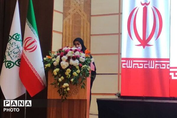 تجلیل از دختران شهدای جنگ رمضان در باقرشهر