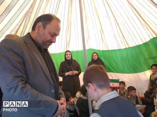 جشن روز معلم با حضور معاون پرورشی و فرهنگی وزیر آموزش و پرورش در یاسوج 