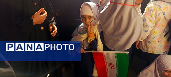 حضور پرشور و حماسه‌آفرین دانش‌آموزان نسر در راهپیمایی یوم‌الله ۱۳ آبان