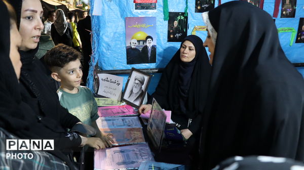  شور و نشاط دانش‌آموزی در موج اجتماع مردمی پاکدشت