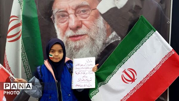خروش مردمان مشهدی در راهپیمایی حماسی روز قدس 