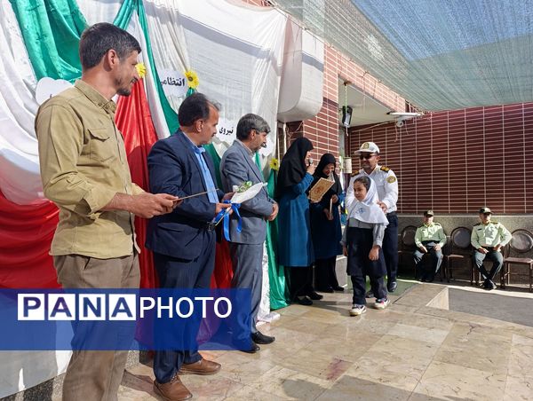 تقدیر از مدافعان نظم و امنیت  