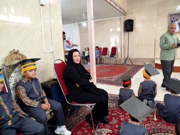 جشن الفبا دانش‌آموزان پایه اول دبستان شهید پسندیده فدافن