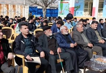 نواختن زنگ انقلاب در مدرسه شهید سلیمانی رفن 