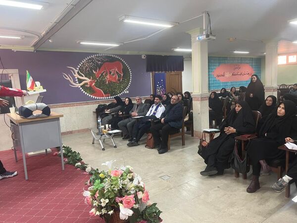 دوره توانمندسازی معاونان و مربیان پیشتاز ناحیه‌یک تبریز