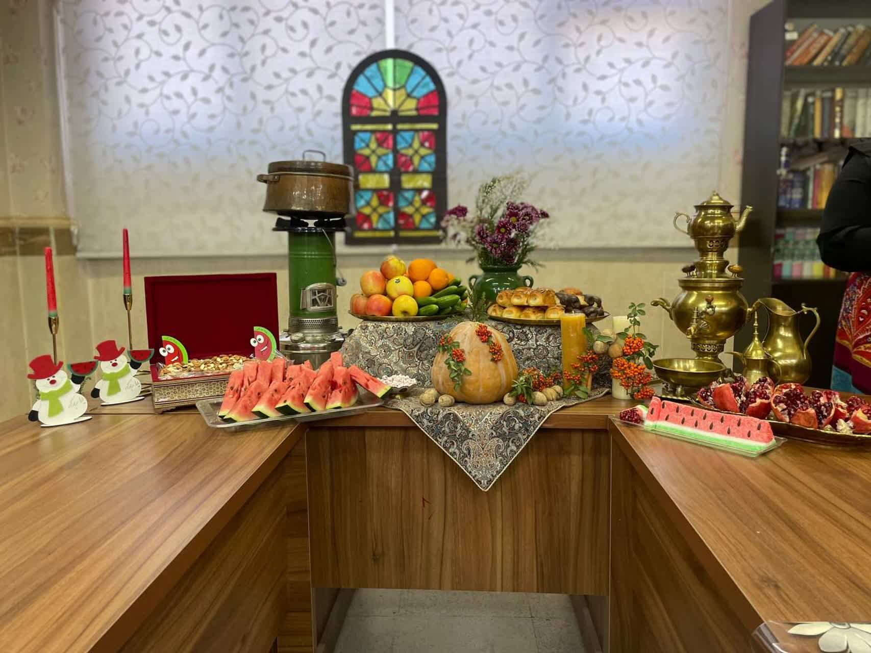 جشن یلدا؛ بهانه‌ای برای‌ آشنایی دانش‌آموزان با سنت‌های ایرانی است