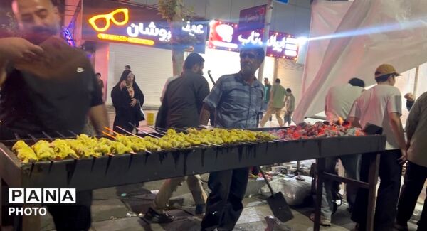 حضور باشکوه مردم کرج در مهمانی کیلومتری غدیر