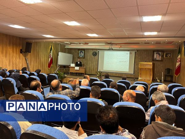 جلسه توجیهی متصدیان پایگاه تغذیه سالم در شهرستان قدس 