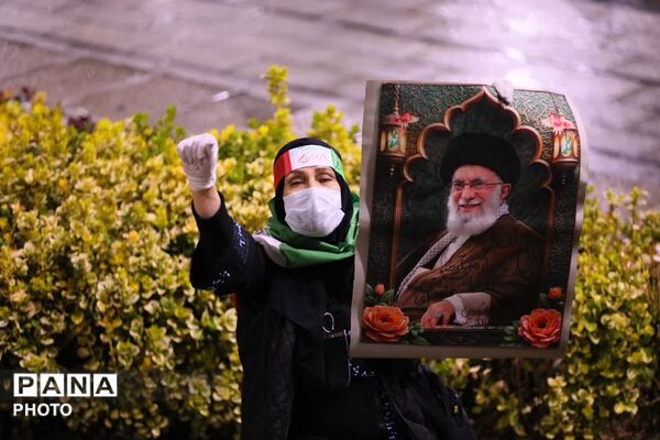 ندای رعدآسای «الله‌اکبر» در بزرگداشت یوم‌الله ۱۲ فروردین، در استان همدان