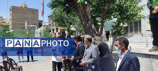 زمین چمن فرصتی برای سلامت دانش‌آموزان