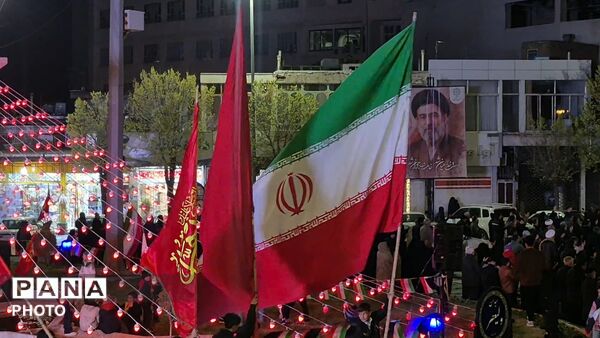 همایش دختران جان‌فدای آباده در میدان مقاومت