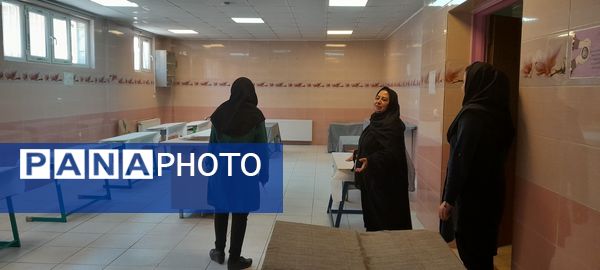 جشنواره نوجوان خوارزمی تلفیقی از علم و عمل در دبیرستان استعدادهای درخشان فرزانگان ملارد