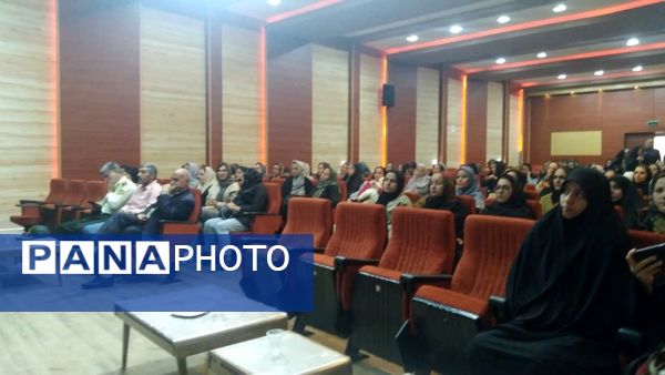 همایش روز ملی جمعیت شهرستان شازند