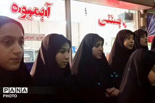 تجمع خودجوش مردم مسکن مهر رودهن در محکومیت آمریکا و اسرائیل