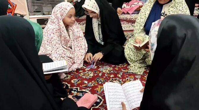 برگزاری آیین معنوی اعتکاف در مسجد رضوان زابل 