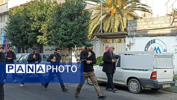 زنجیر زنی و دسته‌روی شهادت حضرت فاطمه زهرا در محمودآباد