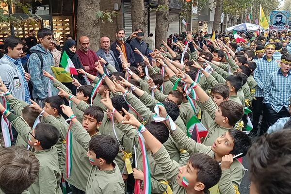  راهپیمایی 13 آبان در شهریار