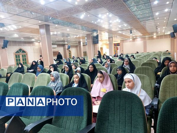 جشنواره ستارگان قرآنی در امامزاده سیدجعفر محمد یزد