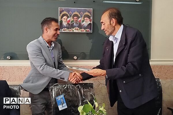 برگزاری مرحله استانی جشنواره خوارزمی در بهارستان‌‌دو