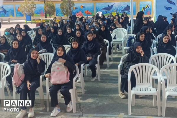 جشن جوانه ها در دبیرستان مهر نیشابور