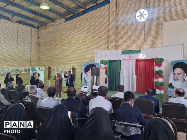 «مهر، ایثار و مقاومت» در مدارس منطقه سندرک