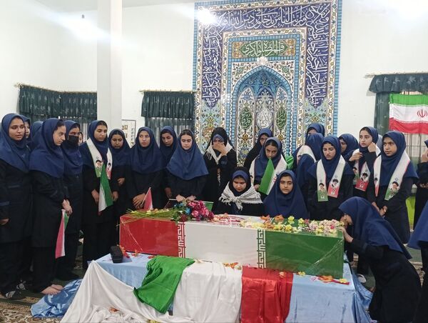 آیین استقبال و تشییع شهدای گمنام