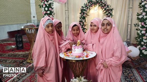 جشن تکلیف فرشتگان در شیب کوه