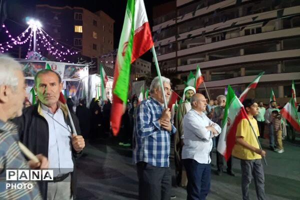 تریبون آزاد، جایی که مردم می‌توانند حرف دلشان را بزنند