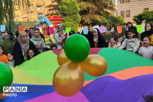 اجرای ویژه‌برنامه‌های فرهنگی و شاد برای کودکان به همت گروه جهادی ندای رسا در عید غدیر
