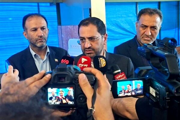 بازسازی فرودگاه مشهد پس از حملات جنگ تحمیلی سوم