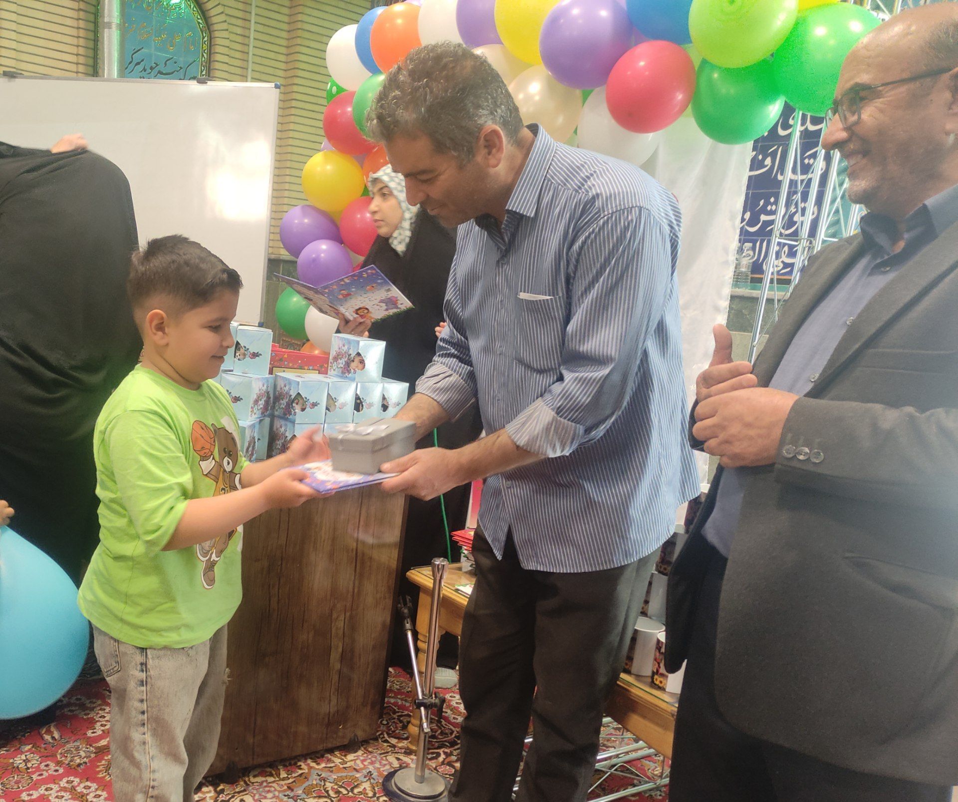  جشن الفبای دانش‌آموزانِ دبستان موعود