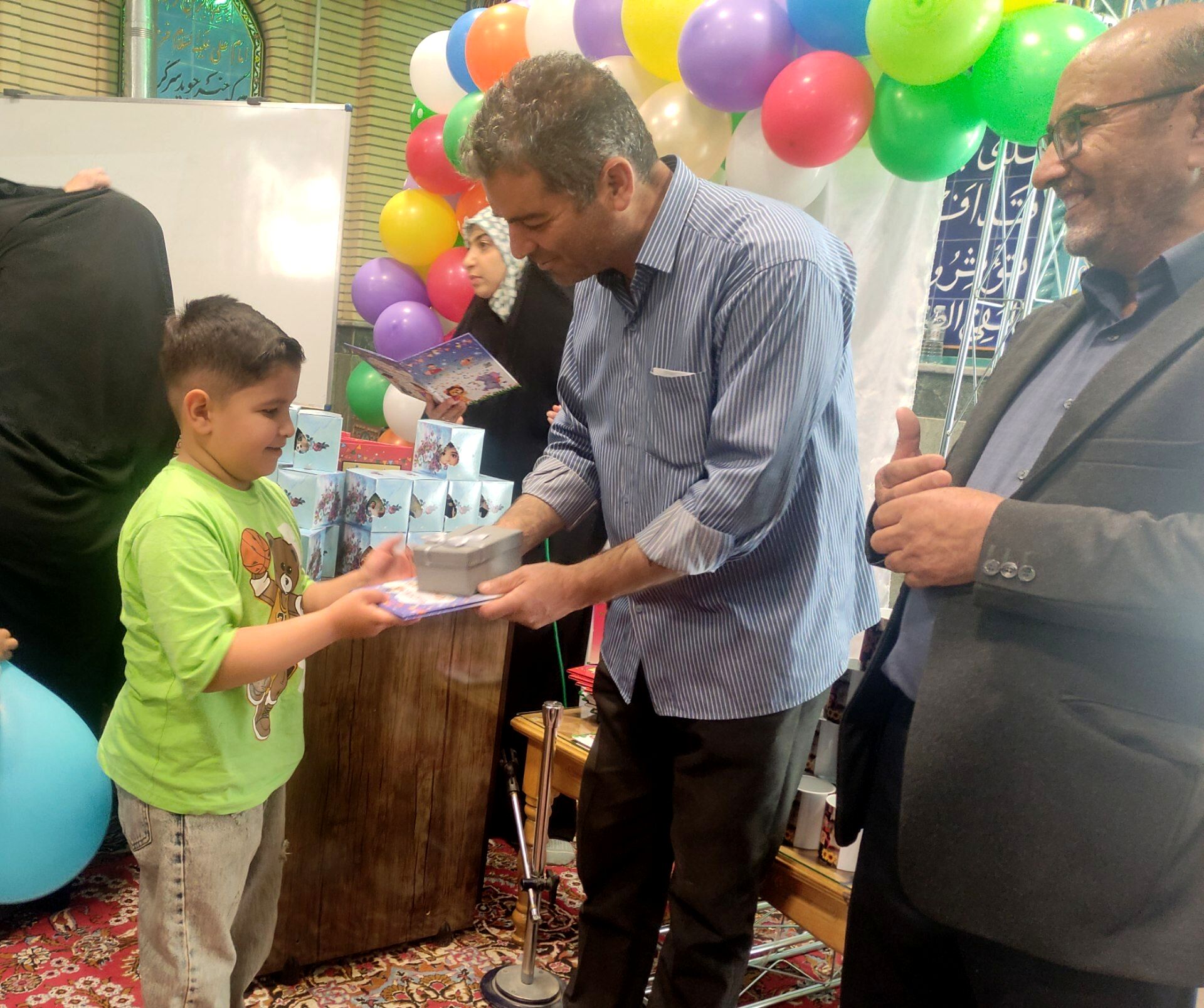  جشن الفبای دانش‌آموزانِ دبستان موعود