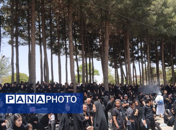 عزاداری عاشورای حسینی در میدان قتلگاه بیرجند 