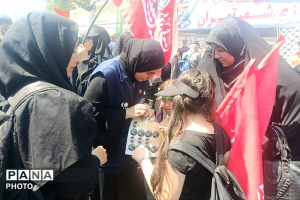  نگاهی به شکوه مراسم جاماندگان اربعین
