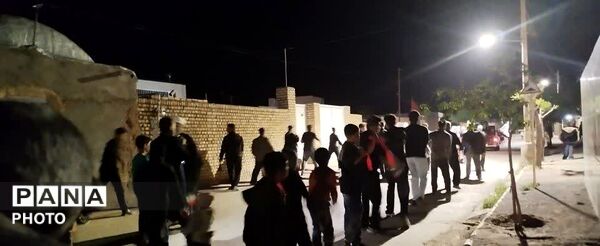 مراسم اربعین امام شهید آیت الله خامنه ای و دانش آموزان میناب در روستای مهدی آباد خلیل آباد 