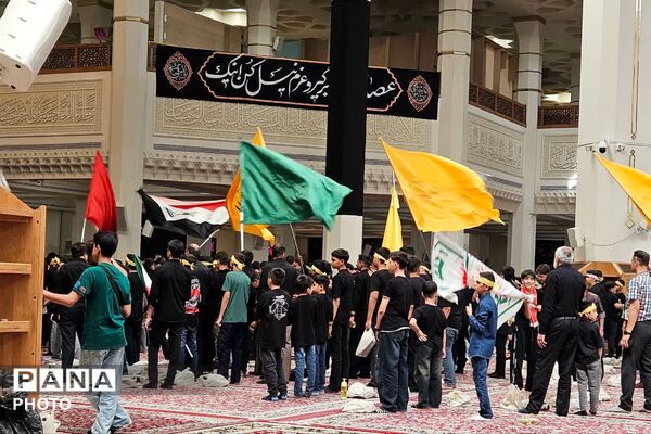 نوجوانان عاشورایی در حرم شاهچراغ(ع) - 3