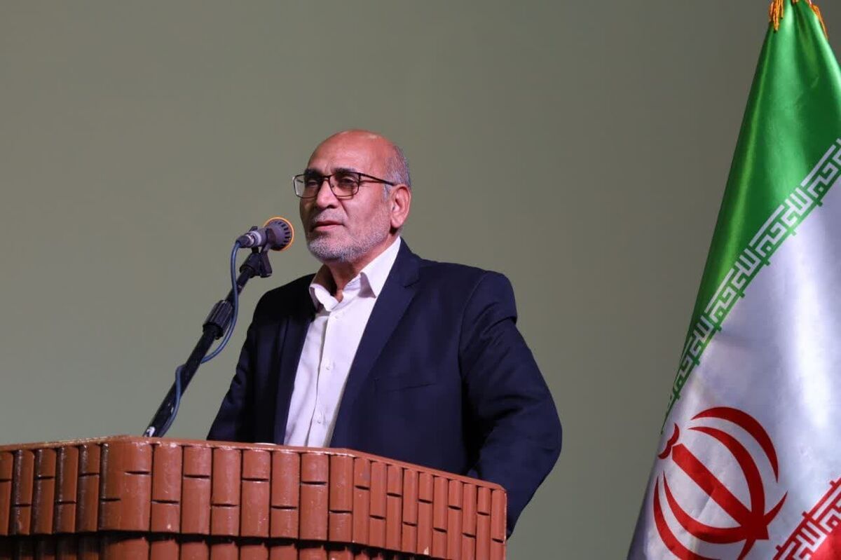 پیام مدیرکل آموزش و پرورش استان یزد در پی موفقیت متین شاهدی در المپیک دانش‌آموزی صربستان