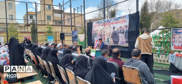 عزاداری باشکوه در دلفان سوگ دختران میناب در مدرسه شاهد پسرانه