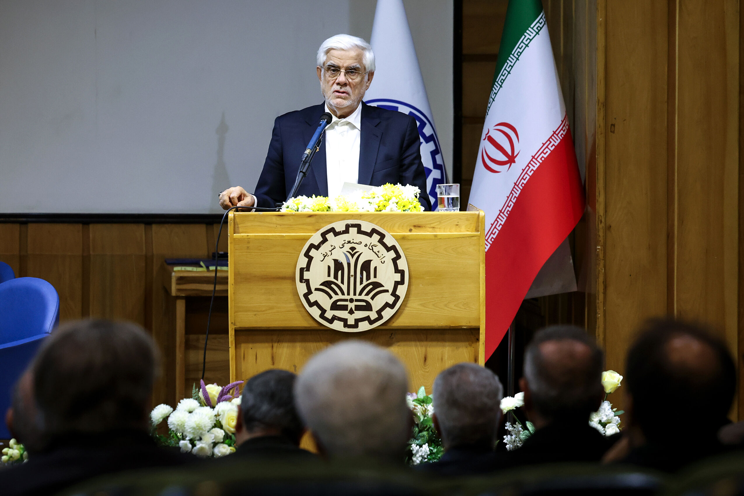 دانشگاه‌های برتر و مراکز آموزش عالی مایه آبروی نظام و عزت علمی کشور هستند