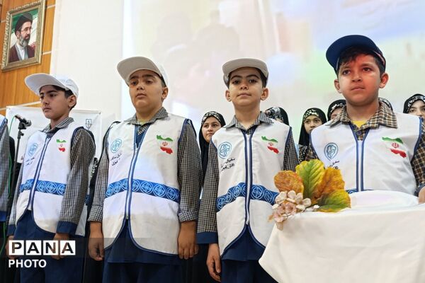  آیین گرامی‌داشت «سلامت و امنیت با سفیران سلامت» در ورامین