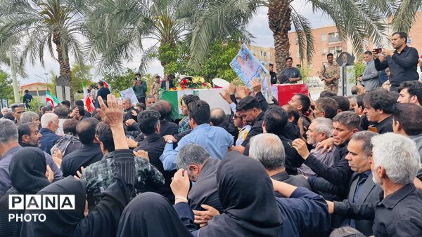 تشییع پیکر شهید ناو دنا «حاج اصغر مسلمی مهنی» در جیرفت