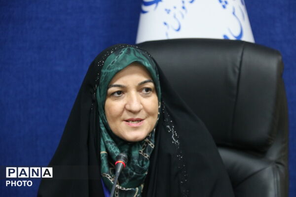 ارزیابی برنامه‌های سازمان دانش‌آموزی یزد در نشست مربیان با رئیس سازمان 