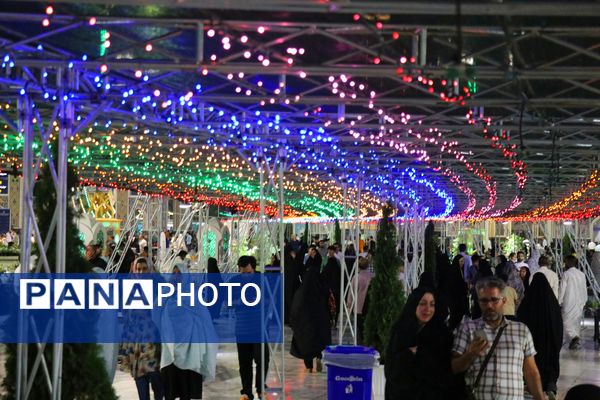 عید امامت در حرم امام رضا(ع)