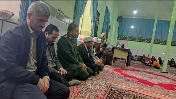 آیین سوگواری حضرت فاطمه(س) در روستای کمک سفلی،شهرستان اسدآباد برگزار شد. 