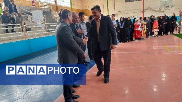 افتتاح طرح مهارت آموزی رشته های مختلف ورزشی در سالن ۱۳ آبان شیروان