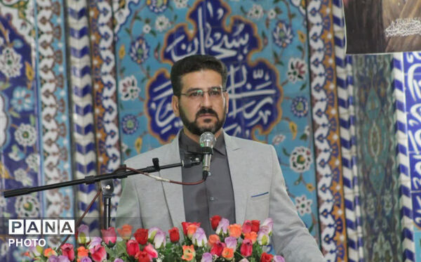 آیین عبادی و سیاسی نماز جمعه در خاتم