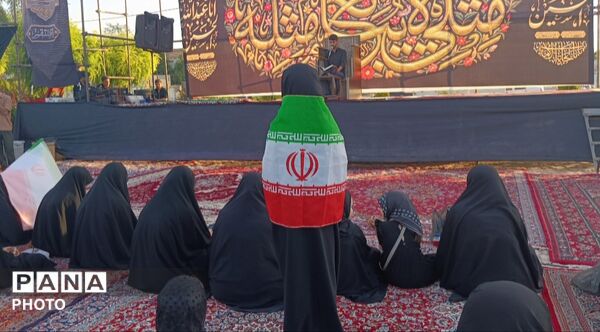 همایش بانوان حسینی در نهاوند