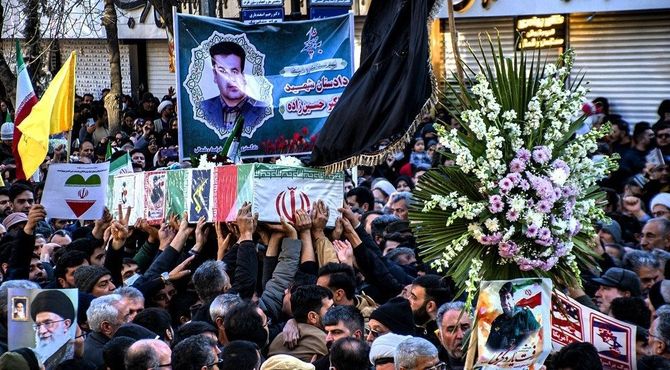 روایت خروش عظیم مردم بجنورد علیه اغتشاشگران 